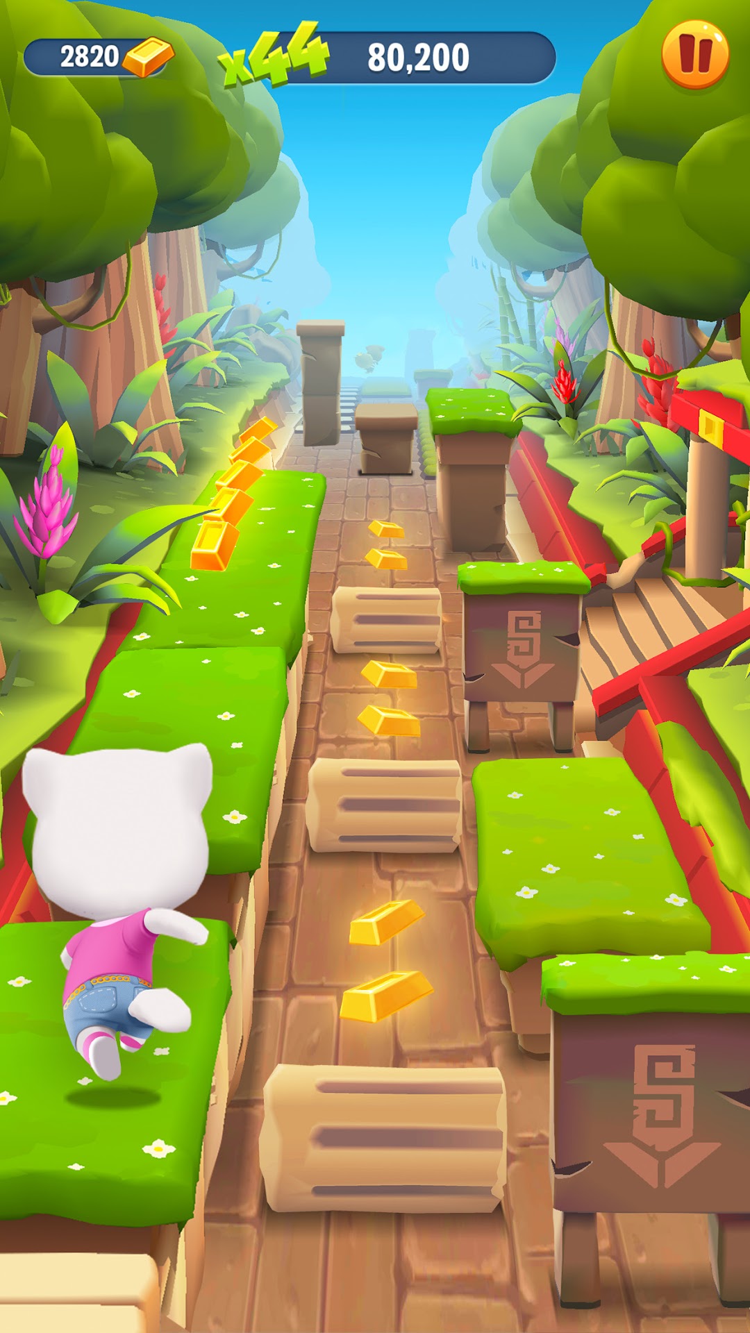 Talking Tom Gold Run mod apk screenshot 6